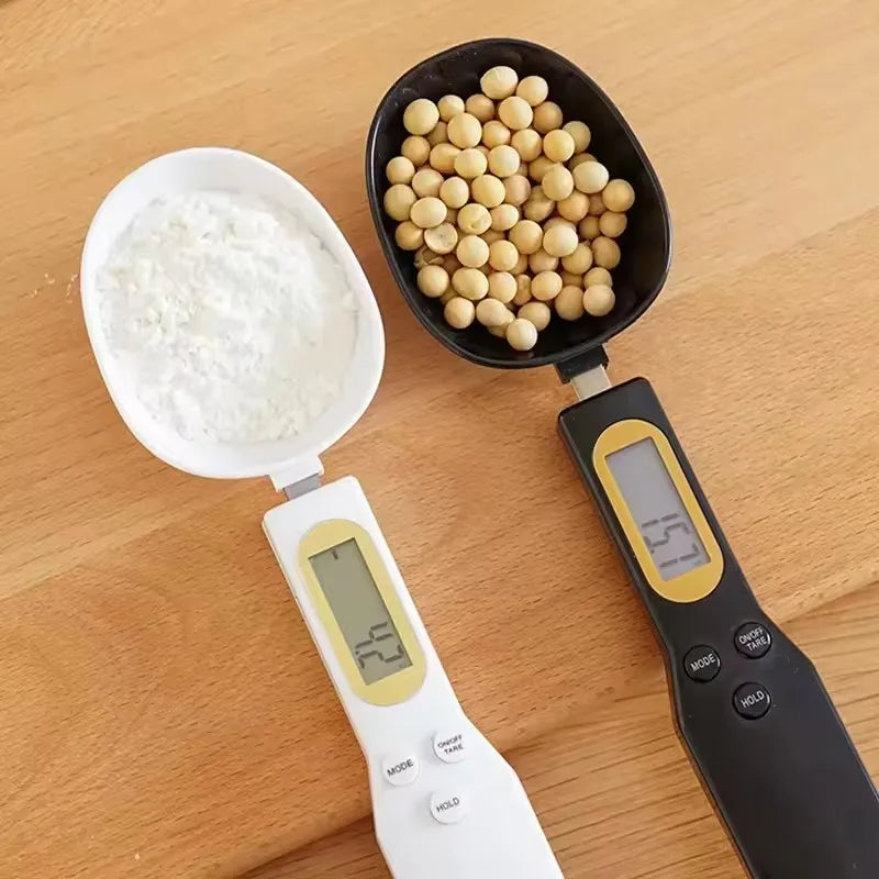 SpoonScale™ – Digital skjevekt med USB-lading for kjøkken og kaffe
